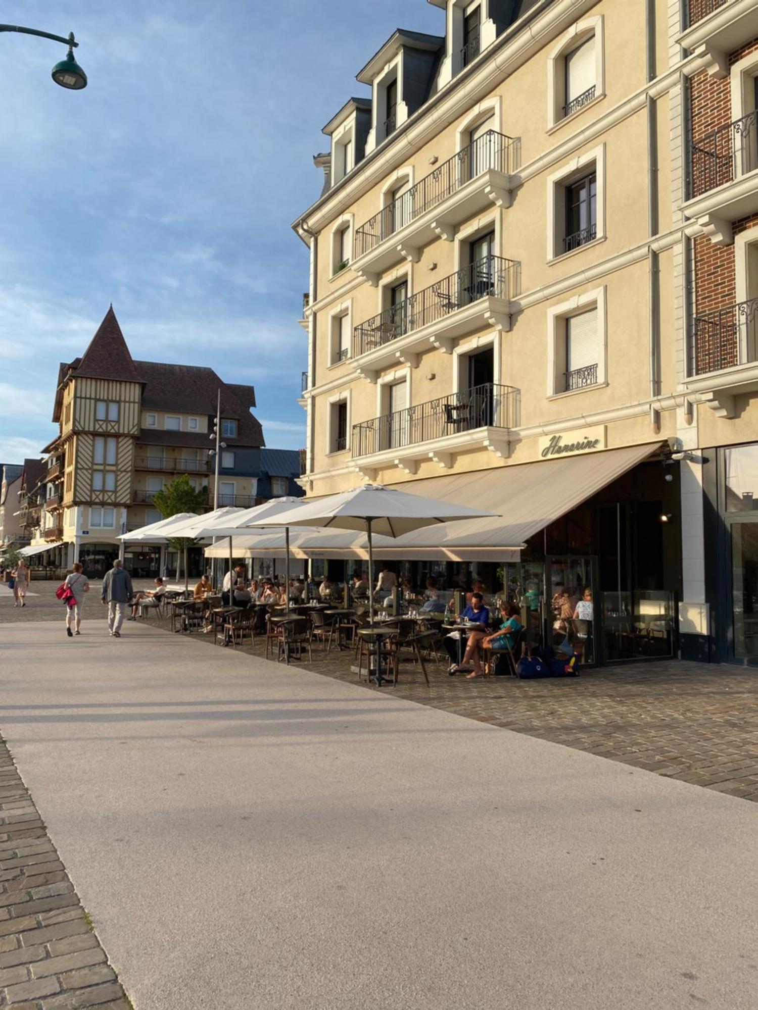 Cote Plage - Magnifique Appartement De Charme A Trouville Sur Mer - Linge - Lit Fait - Parking - Wifi - Classe Par L'Office Du Tourisme Eksteriør billede